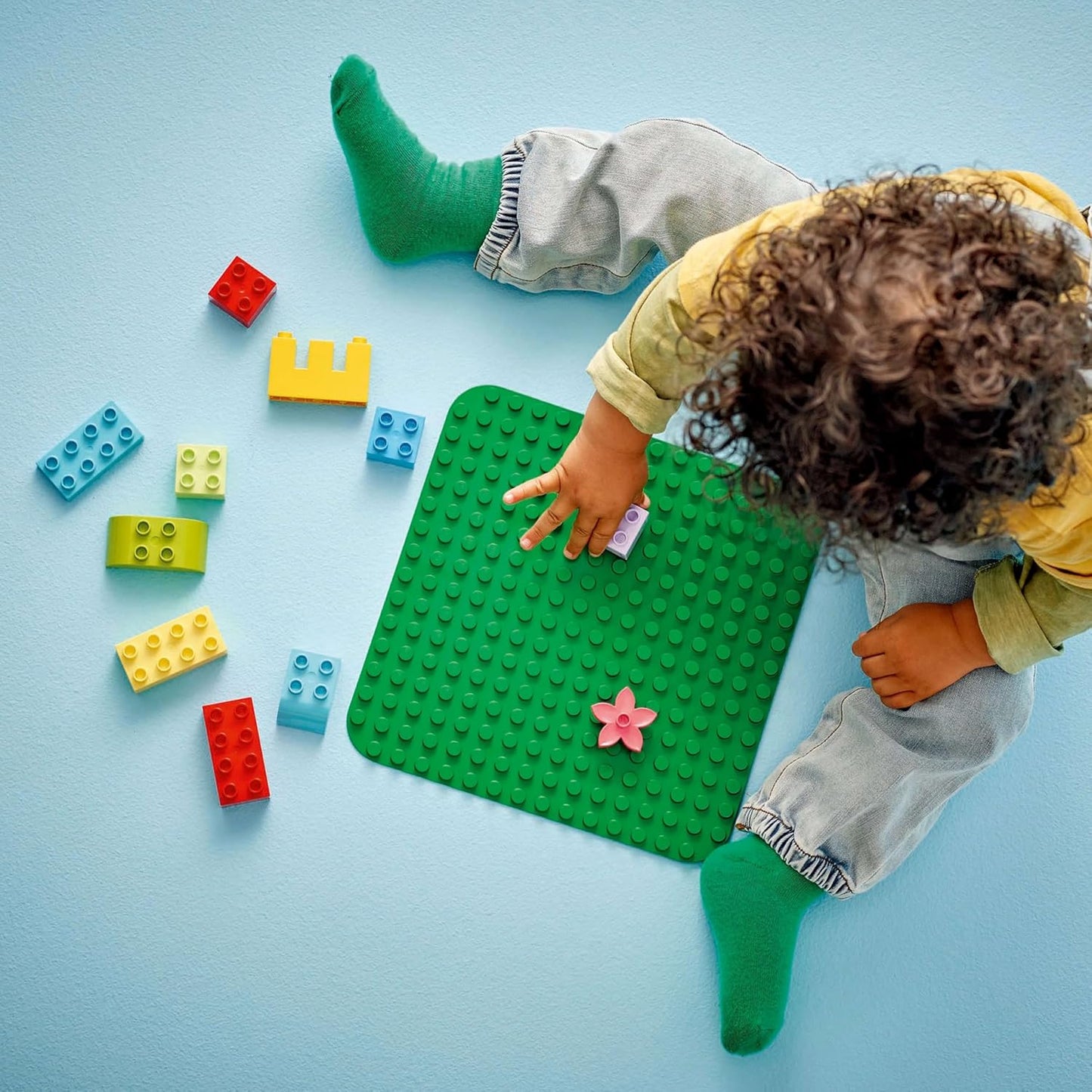 LEGO DUPLO Bauplatte in Grün, Bauspielzeug Für Kleinkinder Ab 18 Monaten, Zum Ausstellen Von Modellen, Lässt Vorschulkinder Kreativ Bauen Und Fantasievoll Spielen, Lernspielzeug 10460