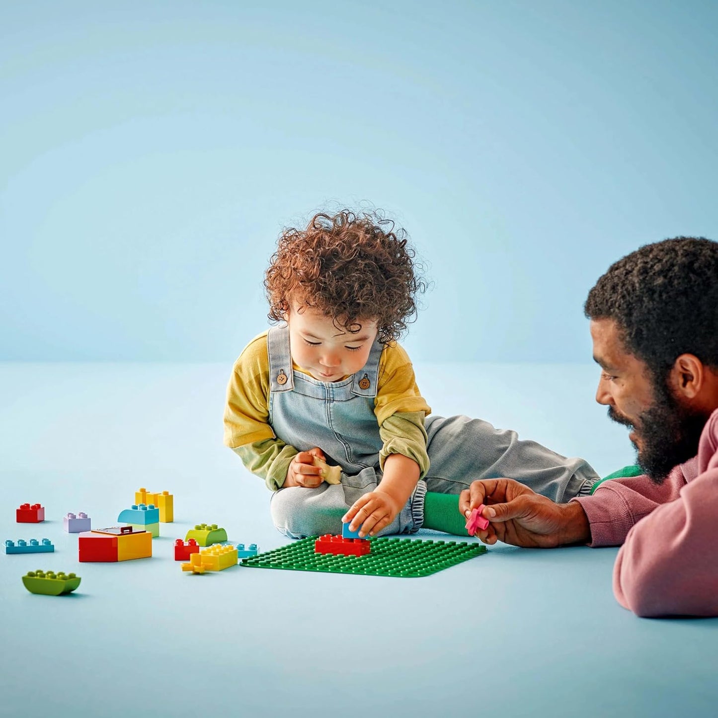 LEGO DUPLO Bauplatte in Grün, Bauspielzeug Für Kleinkinder Ab 18 Monaten, Zum Ausstellen Von Modellen, Lässt Vorschulkinder Kreativ Bauen Und Fantasievoll Spielen, Lernspielzeug 10460