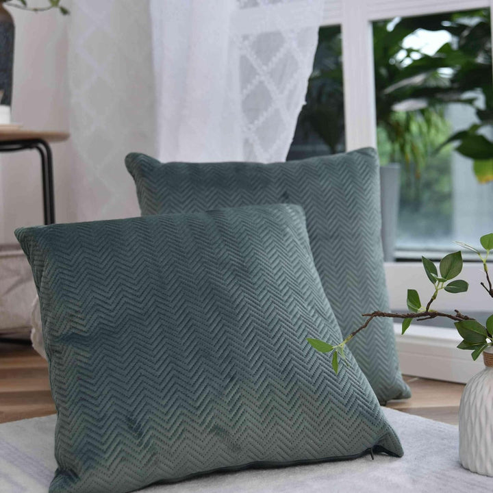 Cutie pentru perdele Pernă Pernă decorativă Lxw 45X45 Cm Verde Jacquard "Greta" Cu design în formă de heringbone Închidere cu fermoar ușor de întreținut Umplutură moale 320G - Varietate de culori, 2023510