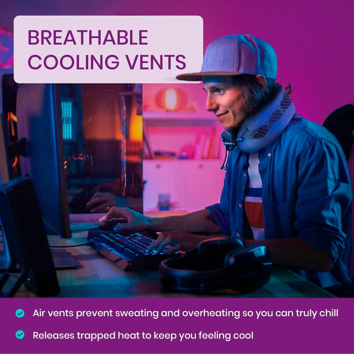 Pernă pentru gât Cabeau pentru călătorii cu zboruri lungi - Evolution Cool - Spumă de memorie de susținere cu deschideri de ventilație - Compact cu geantă de transport (Violet)