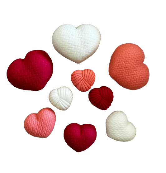 Set of 9 edible sugar decorations, Crocheted hearts 