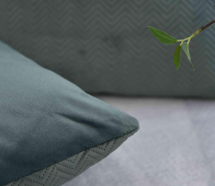 Cutie pentru perdele Pernă Pernă decorativă Lxw 45X45 Cm Verde Jacquard "Greta" Cu design în formă de heringbone Închidere cu fermoar ușor de întreținut Umplutură moale 320G - Varietate de culori, 2023510